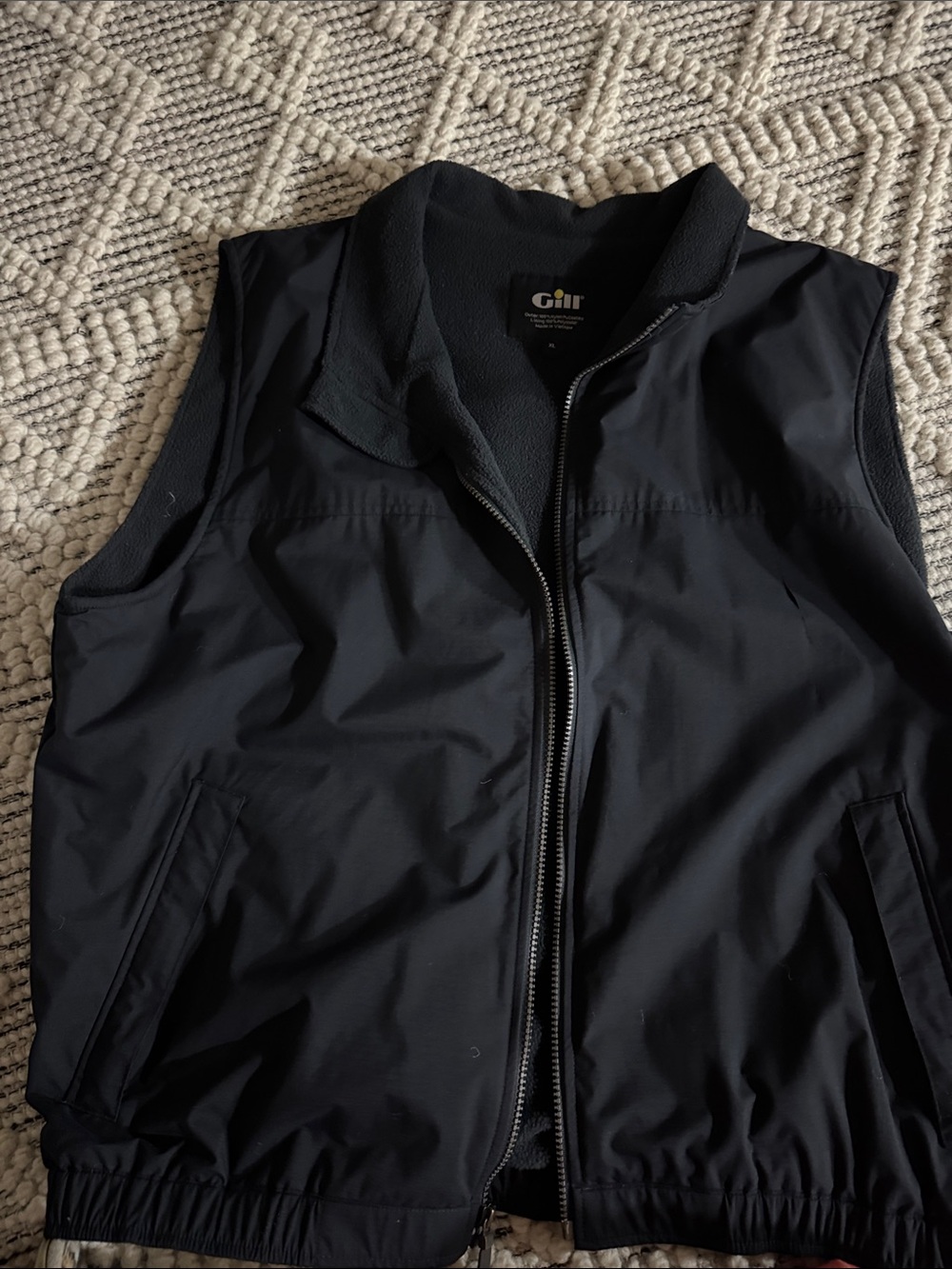 GILL Men's Black Zip-Front Outdoor Vest
